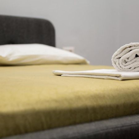 Be Solei Studio Apartments Sol 2 티라나 외부 사진