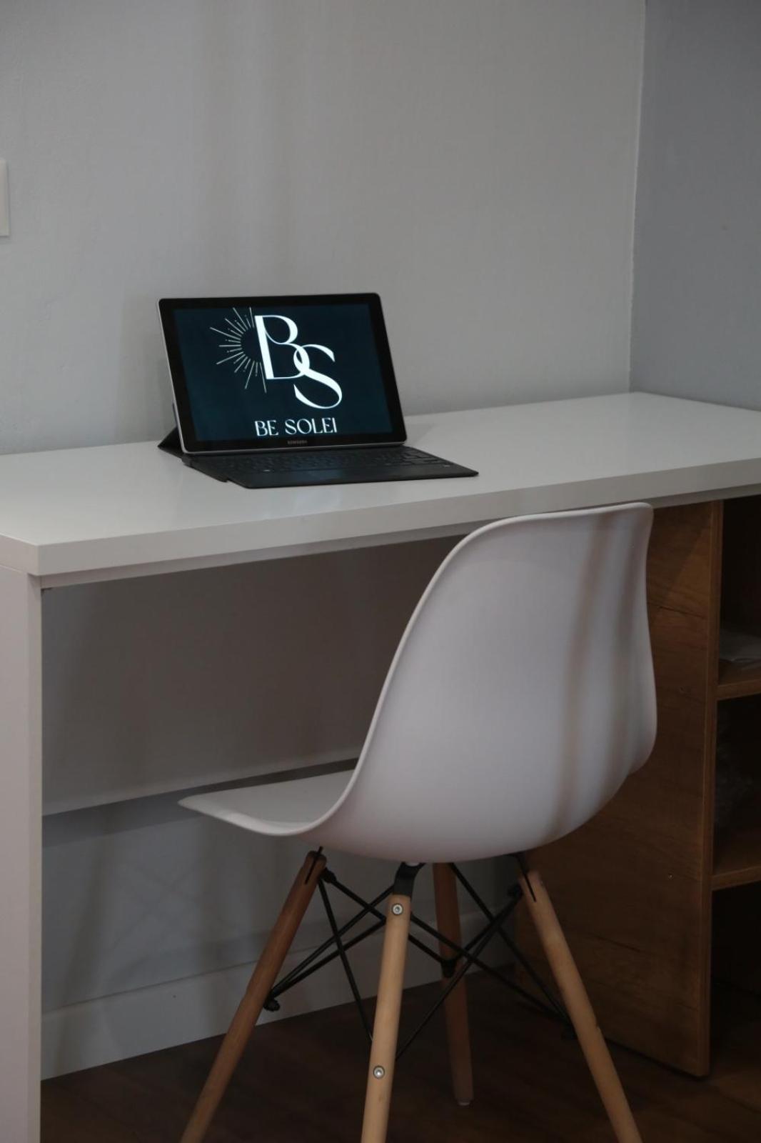 Be Solei Studio Apartments Sol 2 티라나 외부 사진