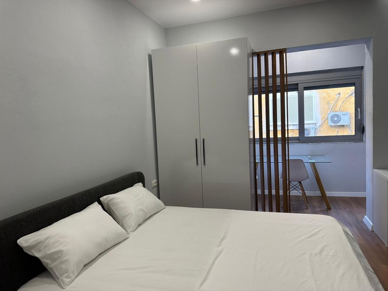 Be Solei Studio Apartments Sol 2 티라나 외부 사진