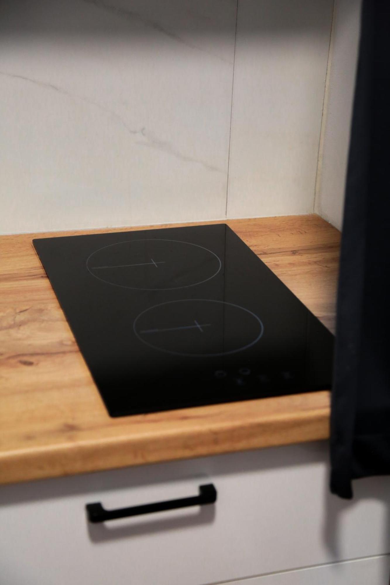 Be Solei Studio Apartments Sol 2 티라나 외부 사진