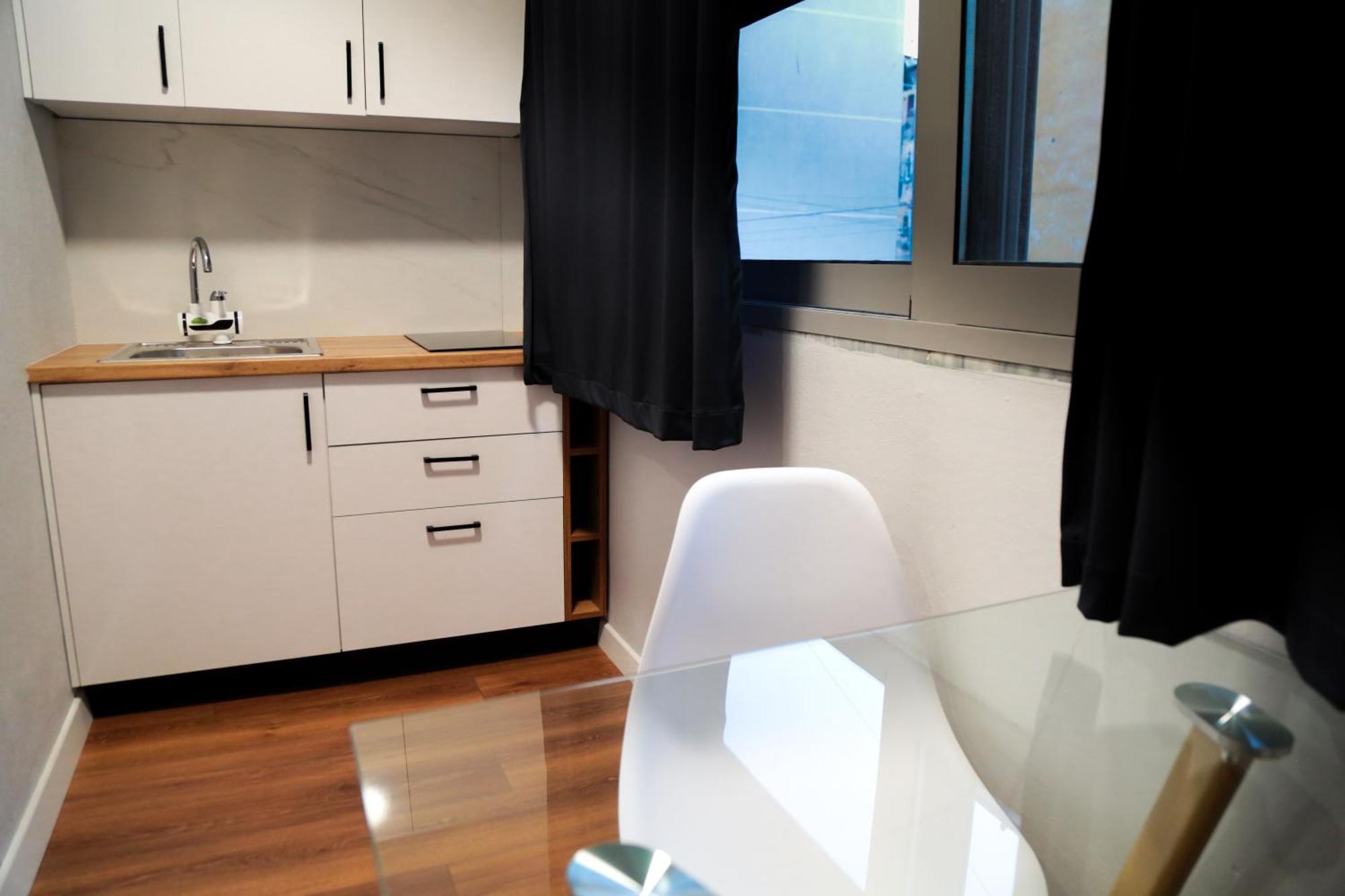 Be Solei Studio Apartments Sol 2 티라나 외부 사진